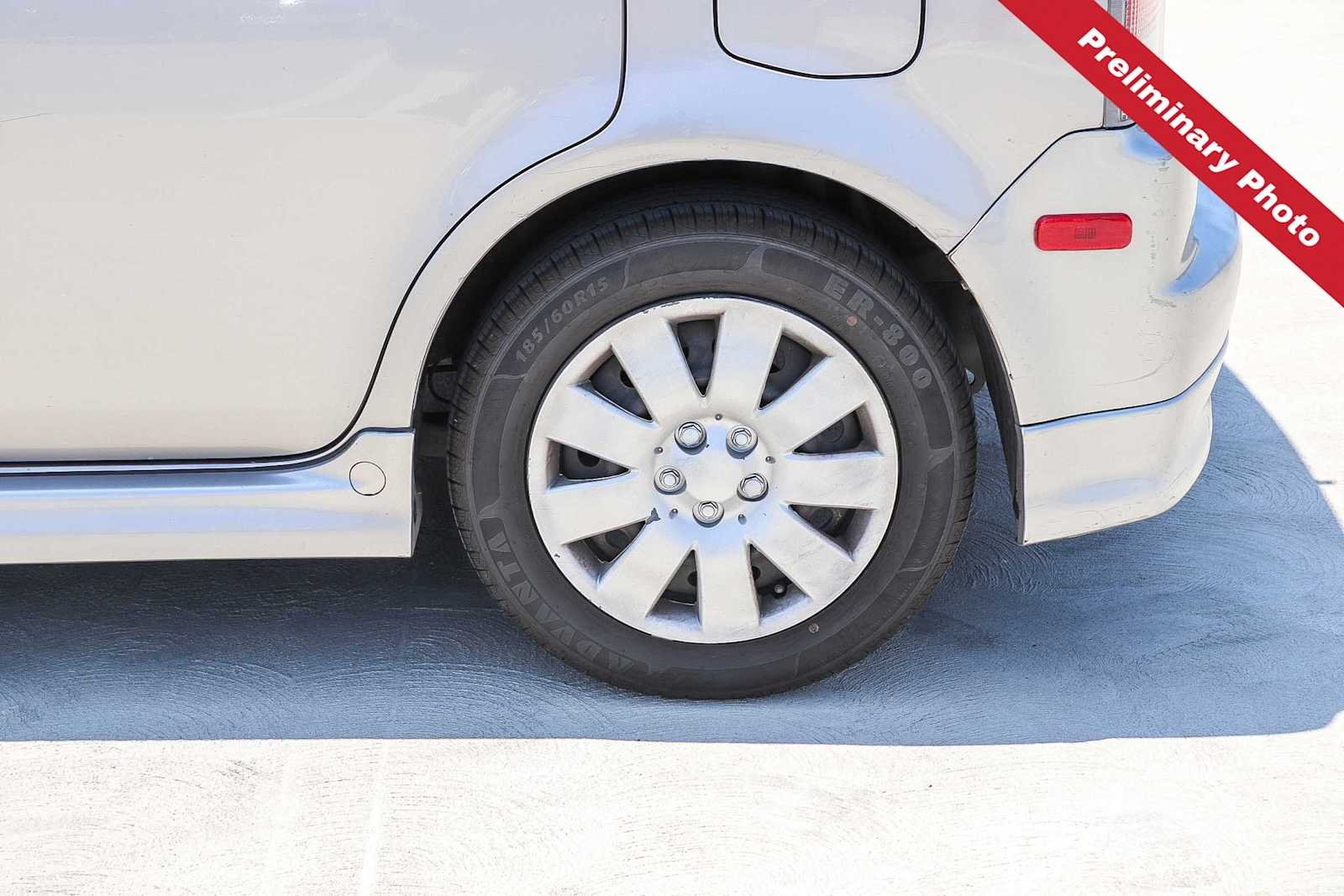 Used 2006 Thunder Cloud Metallic Scion  image 12