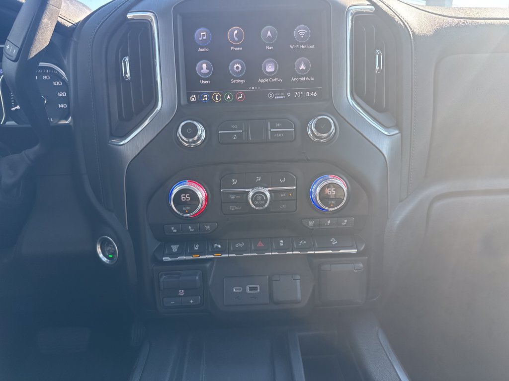 Used 2021 WHITE FROST TRICOAT GMC Denali image 18