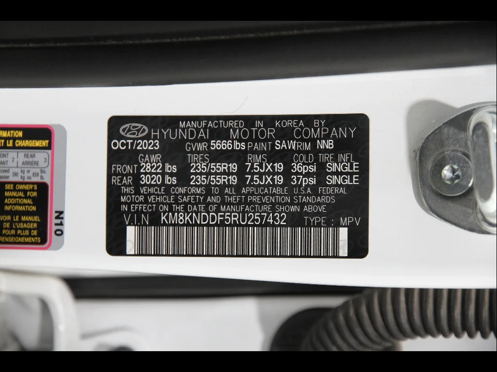 Certified Used 2024 Atlas White Hyundai SEL image 23