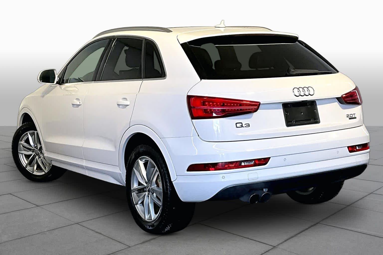 Used 2017 Brilliant Black Audi Premium Plus image 12