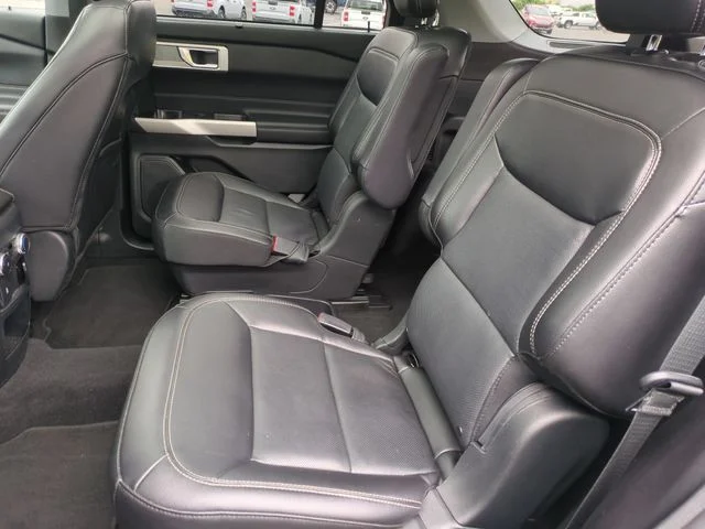 Used 2021 Gray Ford Limited image 30