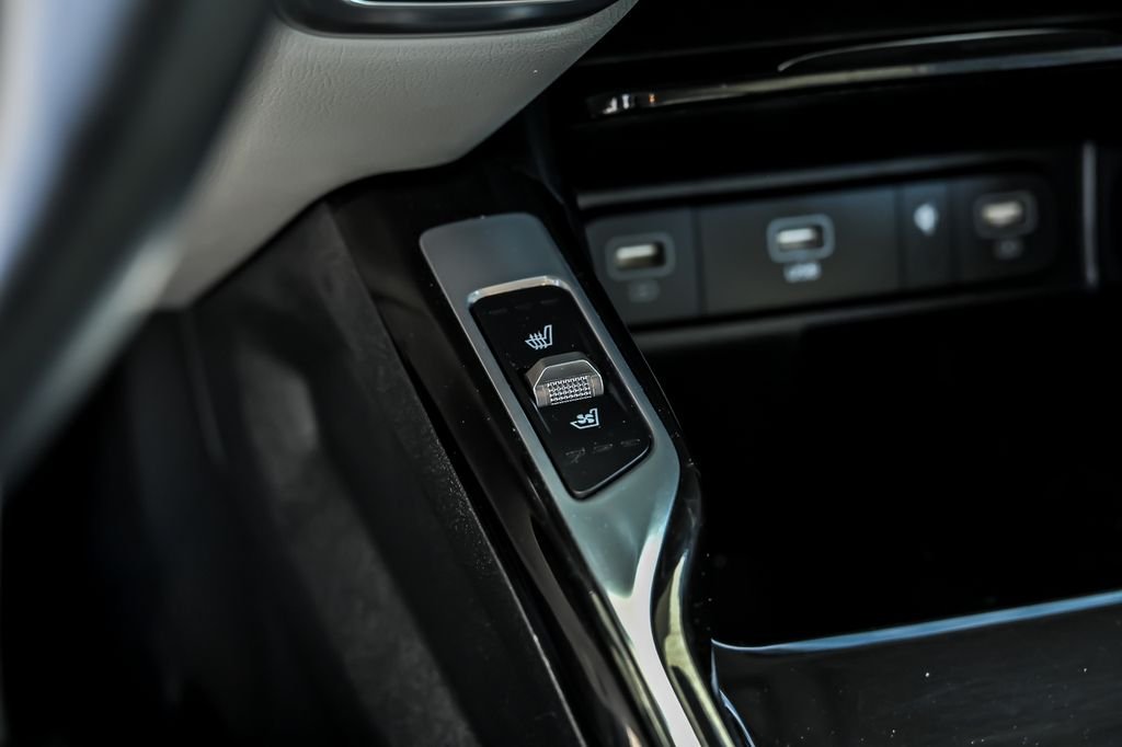 Used 2023 Gray Kia SX Prestige image 30