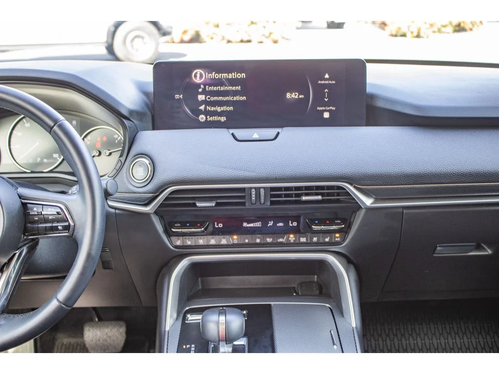 Used 2026 Machine Gray Metallic Mazda Preferred image 28