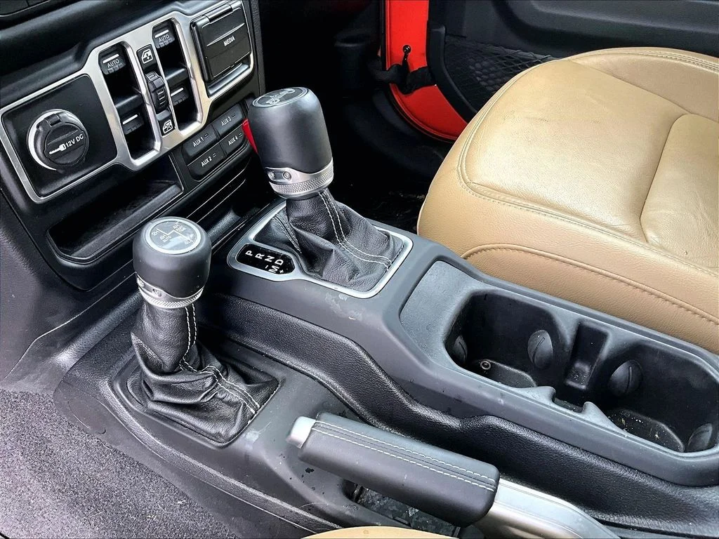 Used 2018 Orange Jeep Unlimited Sahara image 15