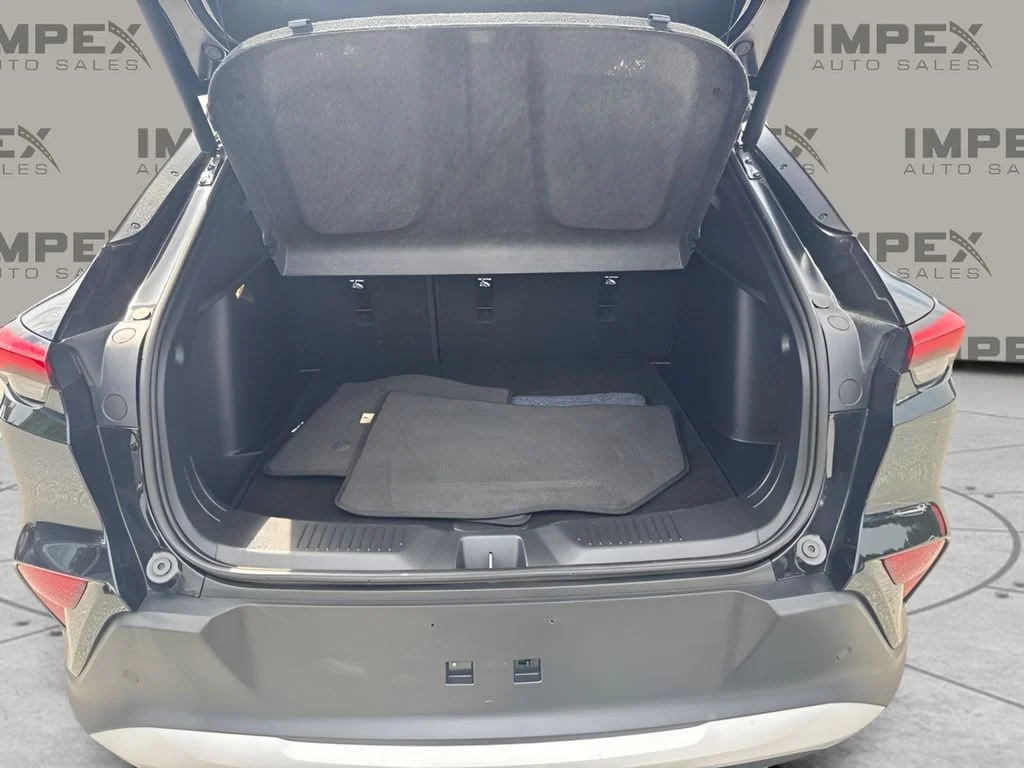 Used 2025 Black Buick Preferred image 20