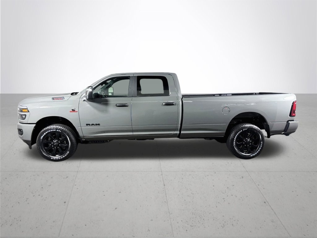 New 2027 Ceramic Gray Clear-Coat Exterior Paint RAM Big Horn image 9