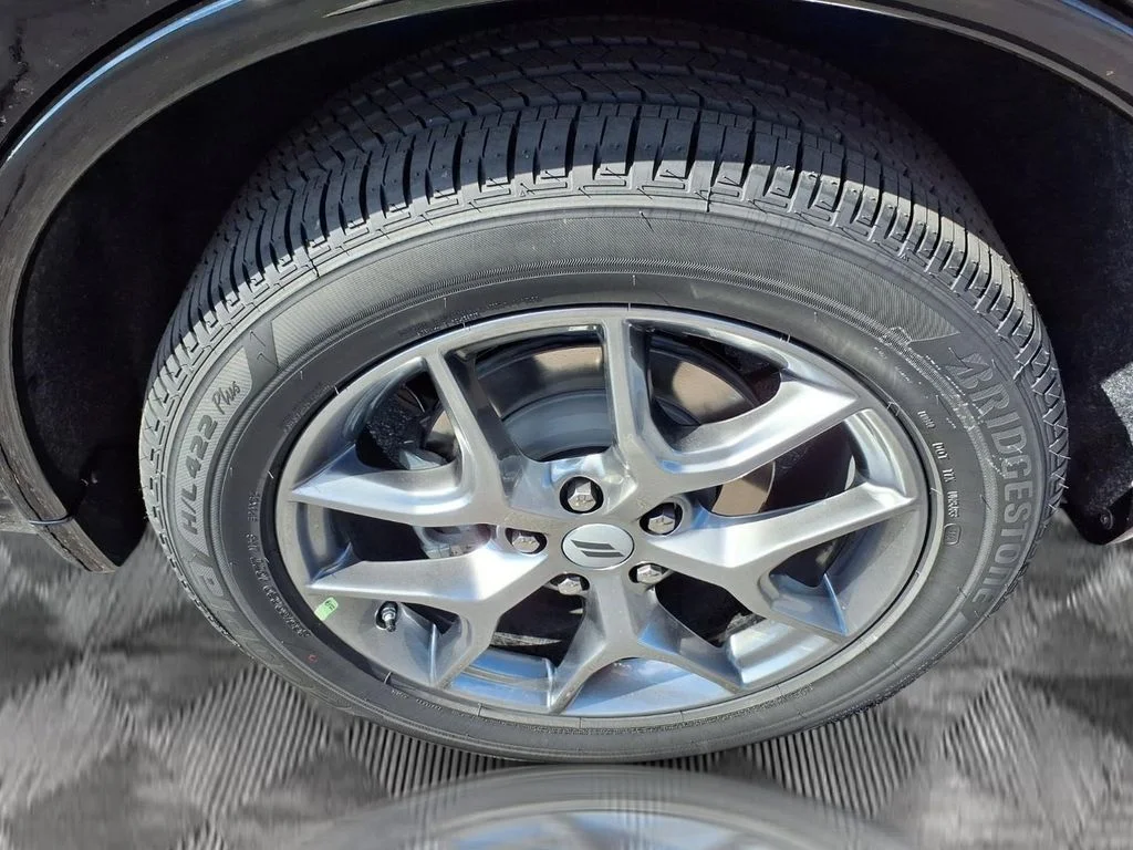 New 2027 Pitch-Black Exterior Paint Dodge GT image 18