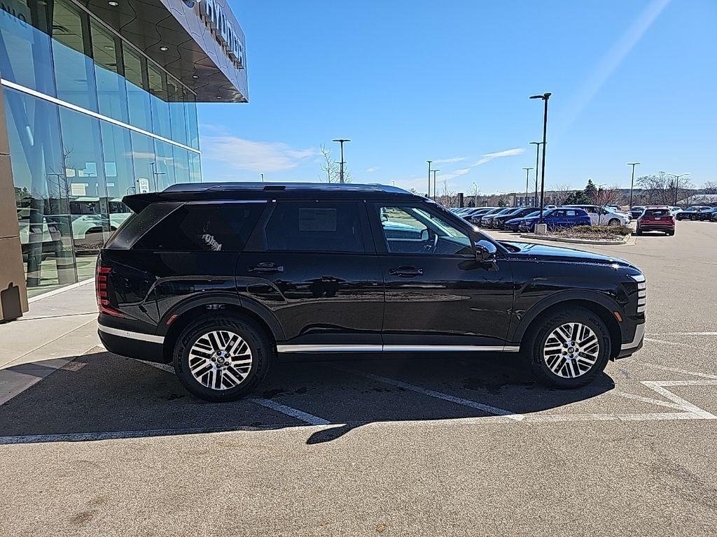New 2026 Black Hyundai SEL Premium AWD image 6