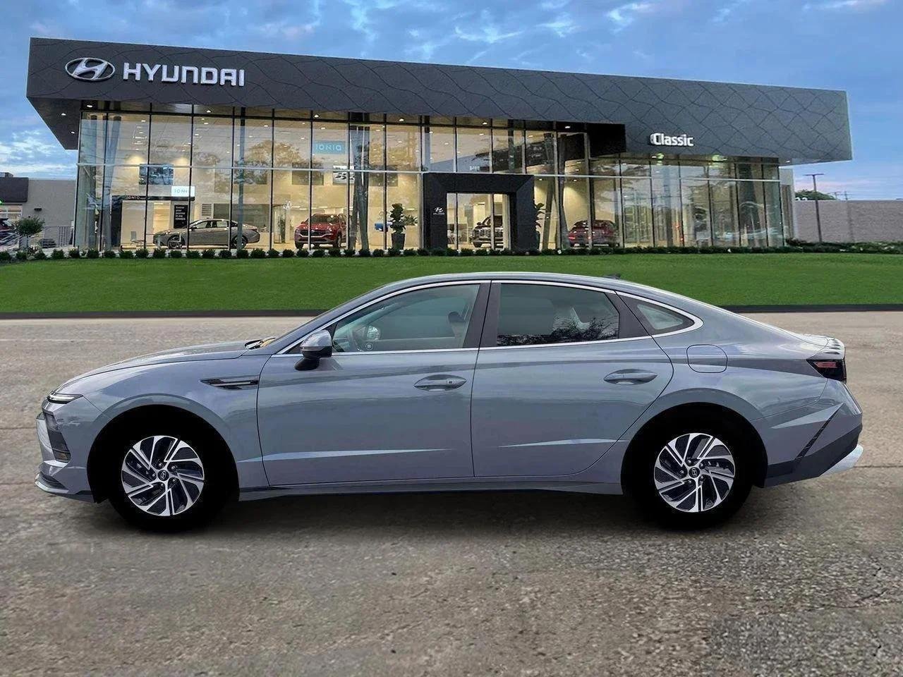 New 2026 Transmission Blue Pearl Hyundai Blue image 3