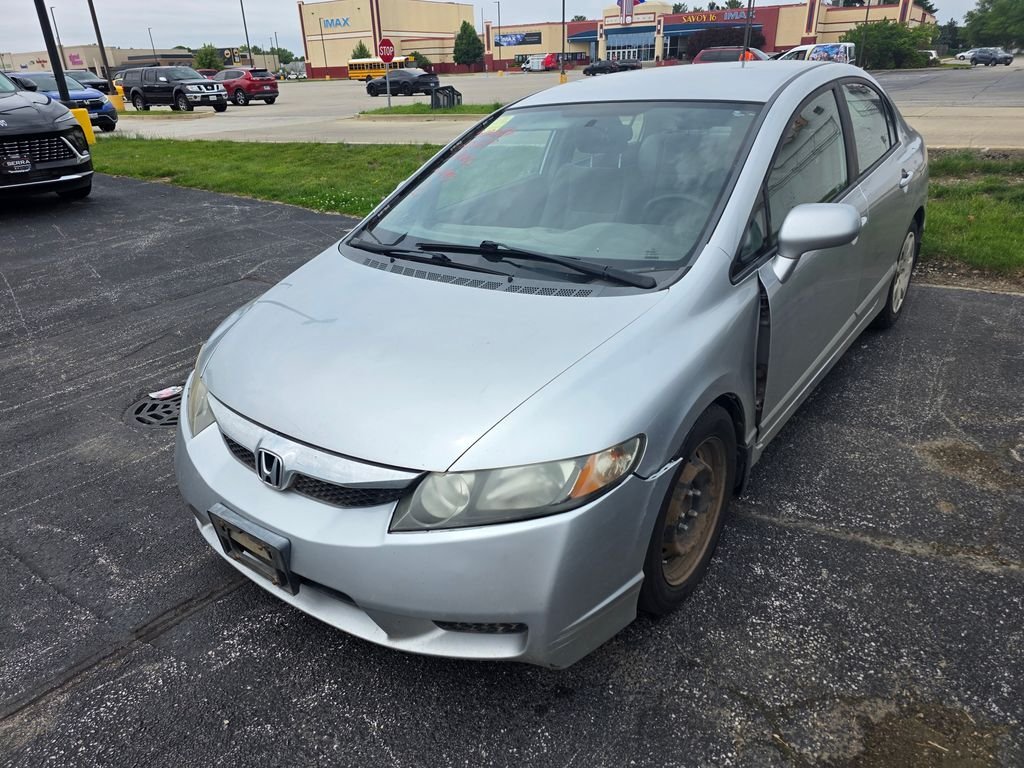 Used 2009 Honda Civic LX with VIN 19XFA15529E022491 for sale in Savoy, IL