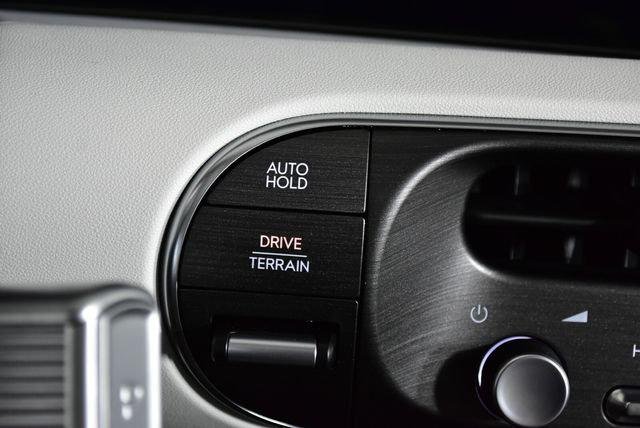 New 2026 Black Hyundai SEL Premium 8P image 103