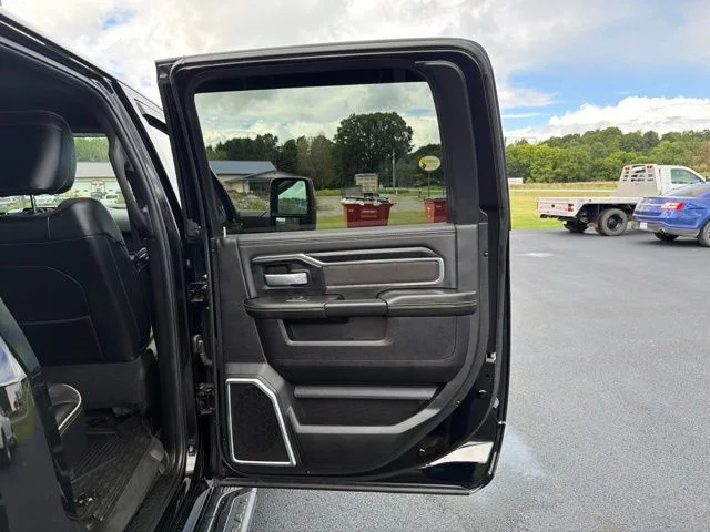 Used 2024 Black Ram Laramie image 39