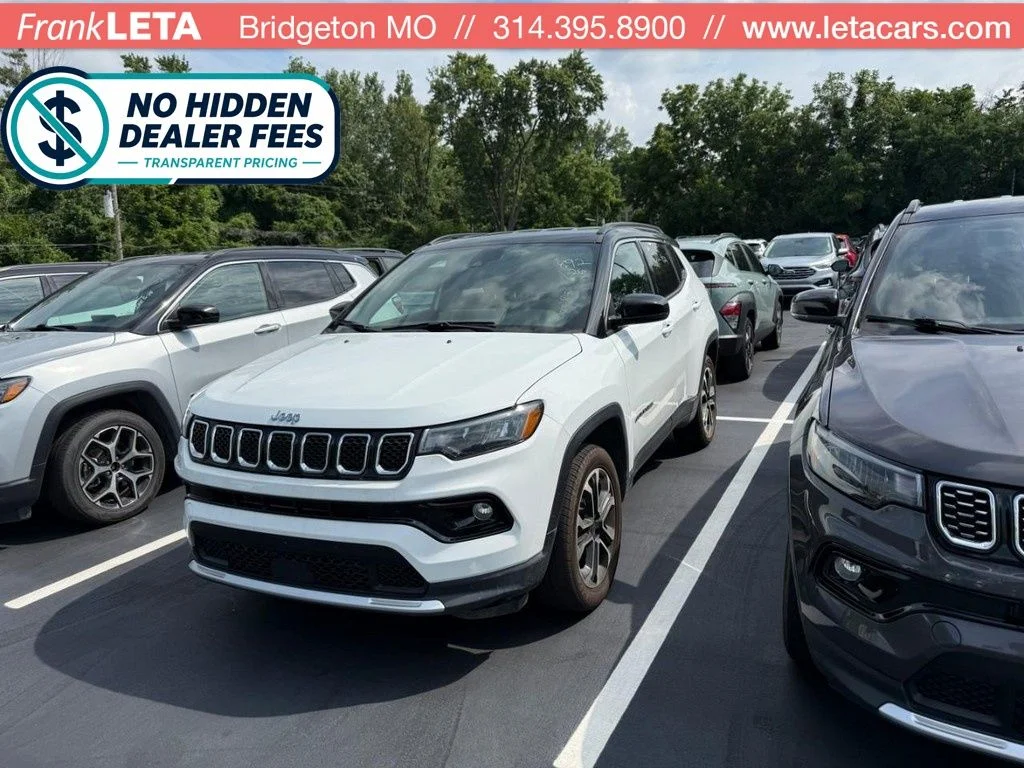 Used 2024 White Jeep Limited image 1