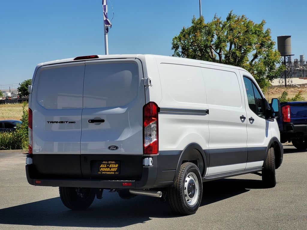 New 2026 Oxford White Ford Cargo Van image 3