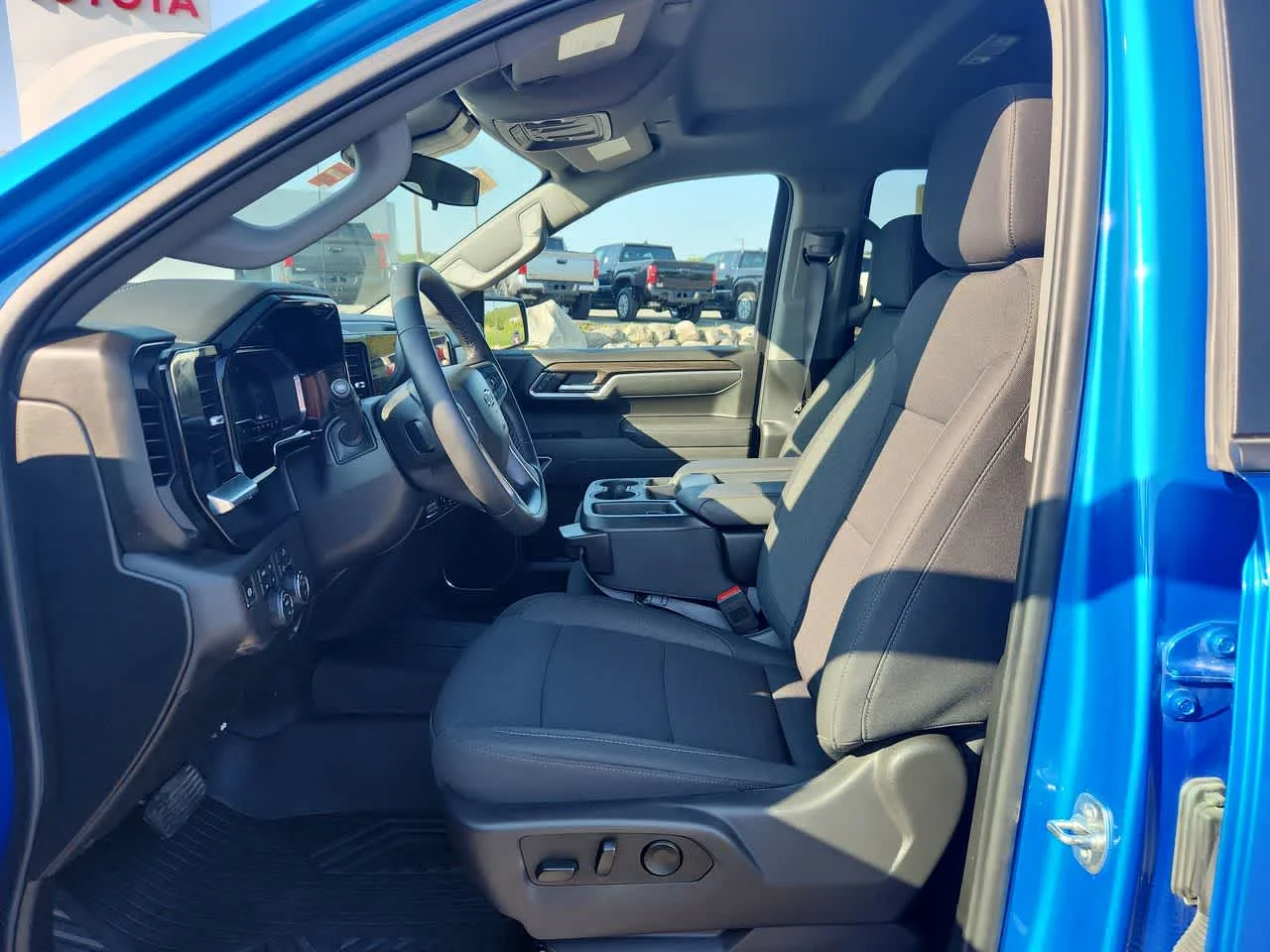 Used 2025 Riptide Blue Metallic Chevrolet RST image 12