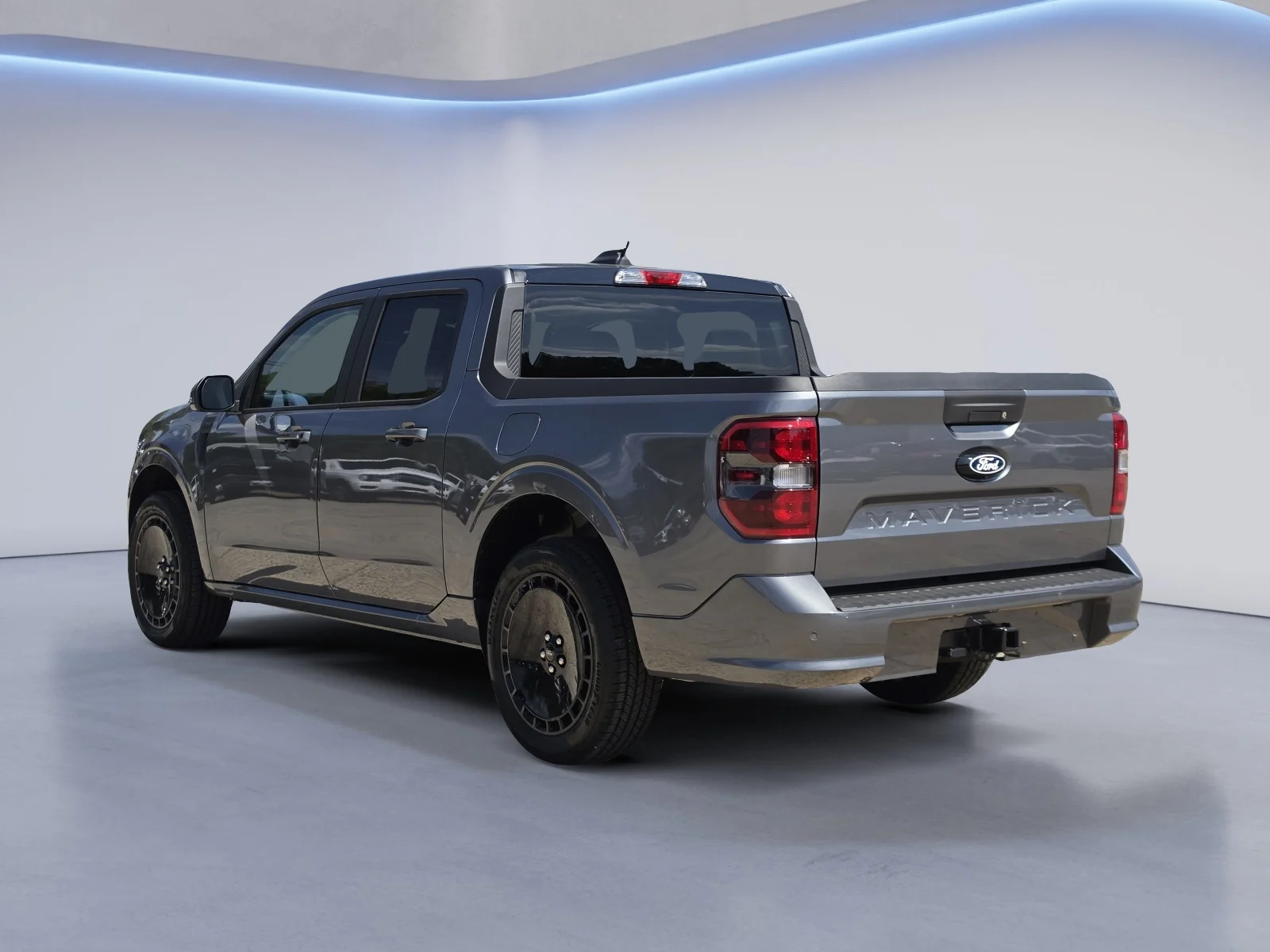New 2026 Carbonized Gray Metallic Ford Lobo™ image 4