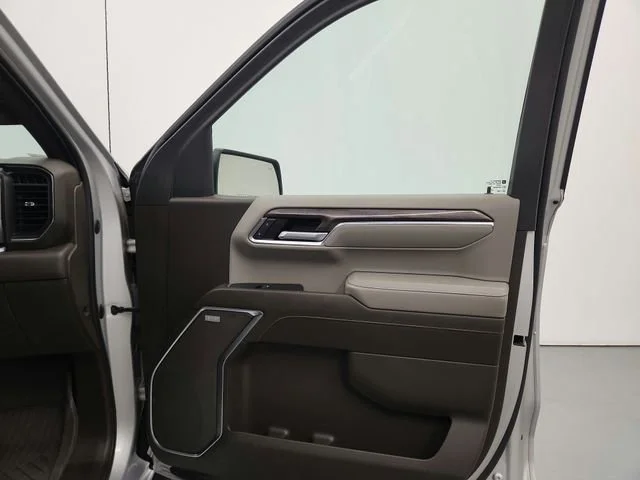 2022 Chevrolet Silverado 1500 LTZ - Photo 31