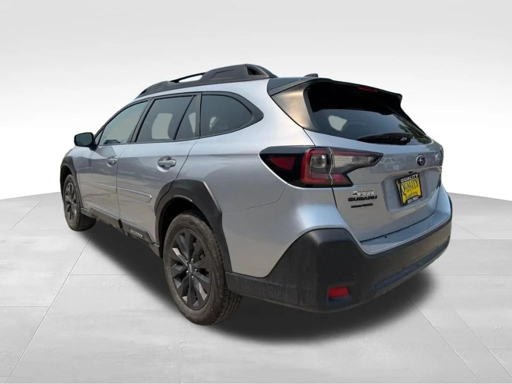 Used 2024 Silver Subaru Onyx Edition XT image 3