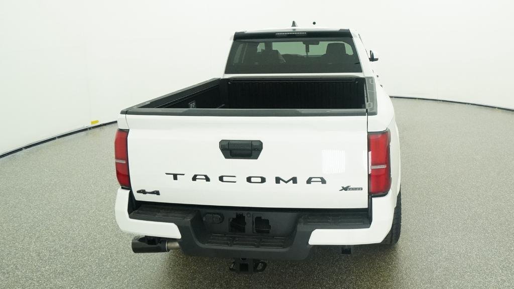 New 2026 Ice Cap Toyota SR5 image 38