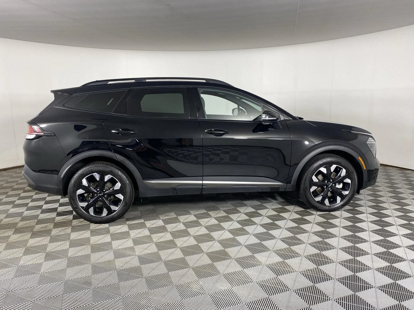 Used 2024 Ebony Black Kia X-Line image 11