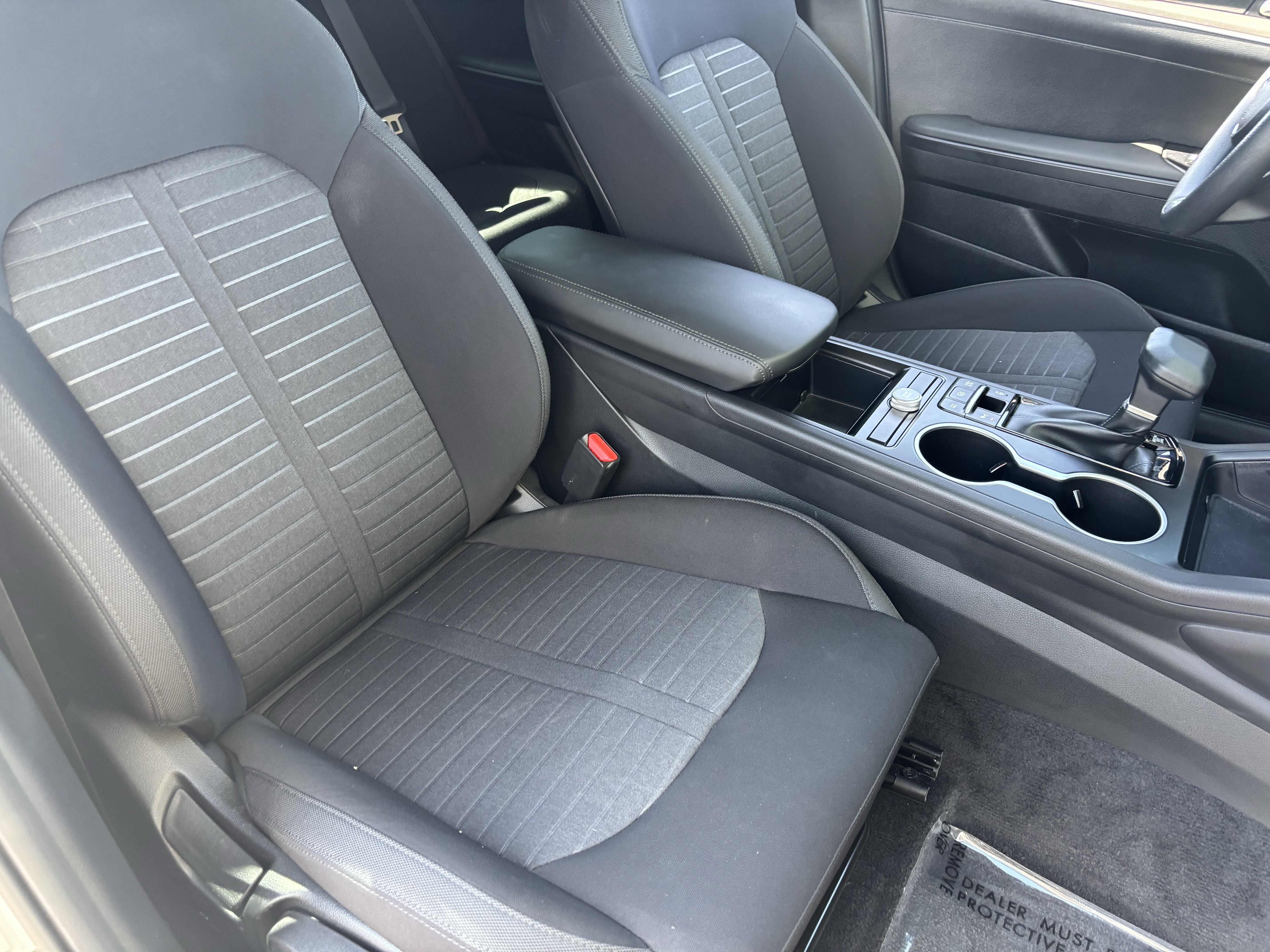 Certified Used 2026 Snow White Pearl Kia LXS image 8