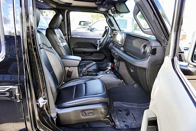 Certified Used 2024 Black Jeep 4-Door Rubicon 392 Final Edition image 19