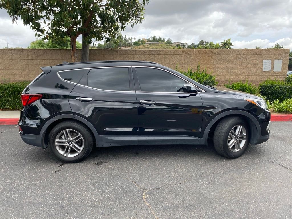 Used 2017 Black Hyundai 2.4 Base image 6
