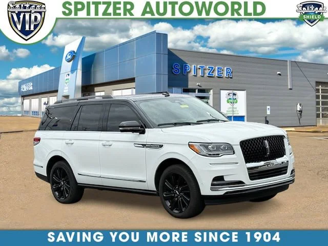 2024 Lincoln Navigator Black Label 4WD's photo
