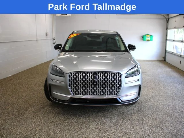 Used 2023 Radiance Metallic Lincoln Standard image 9