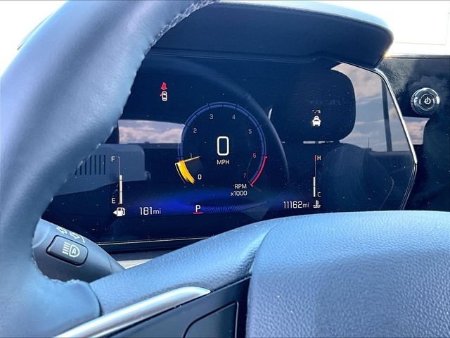 Used 2025 Mosaic Black Metallic Chevrolet ACTIV image 25