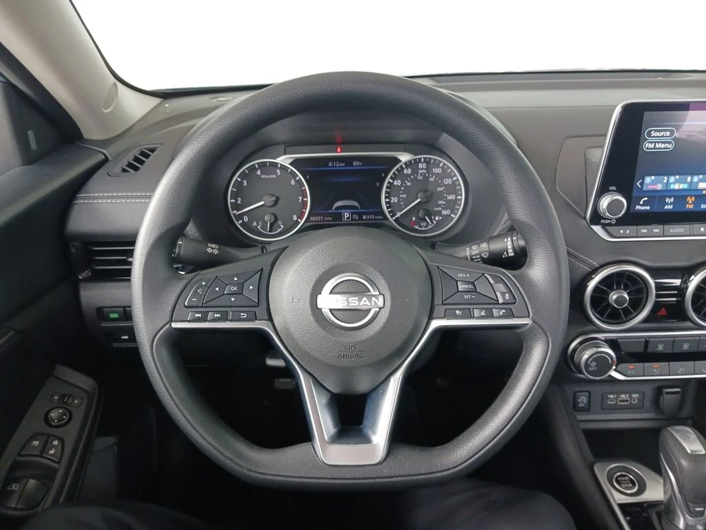 Used 2025 Gray Nissan SV image 17
