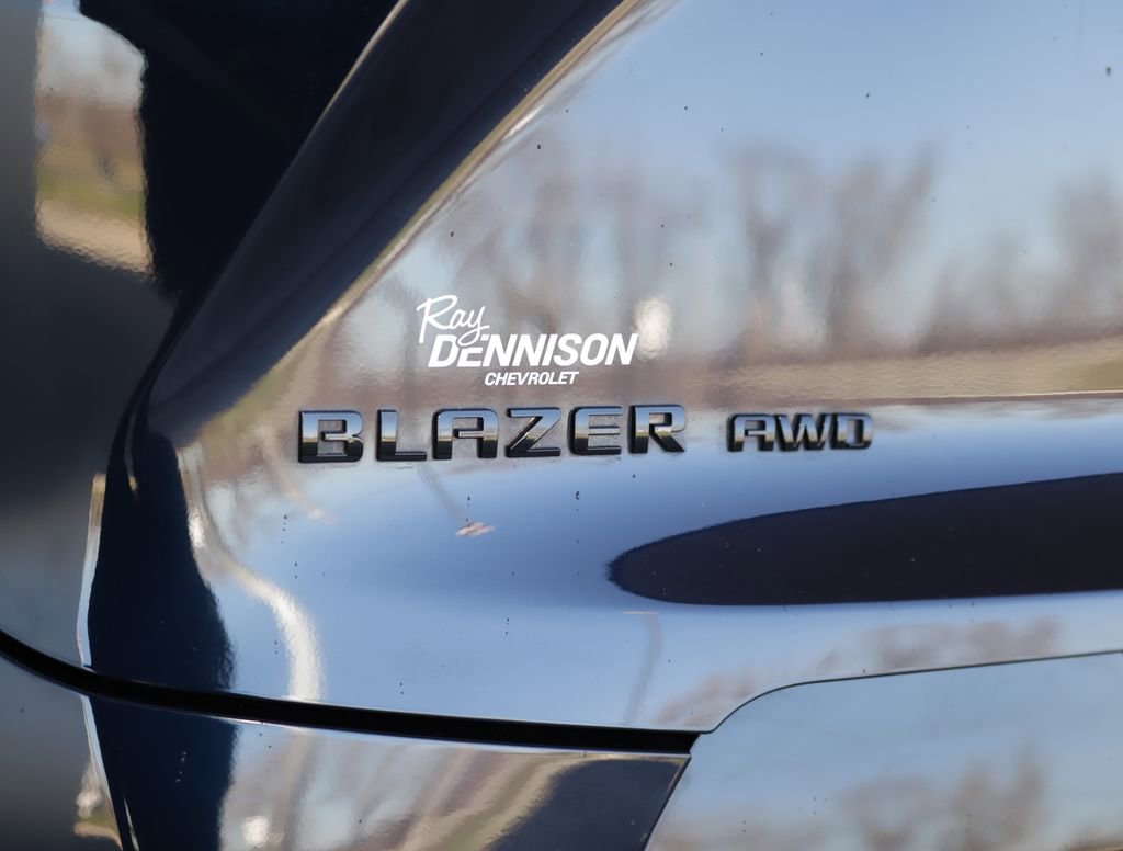 Used 2020 Midnight Blue Metallic Chevrolet RS image 39