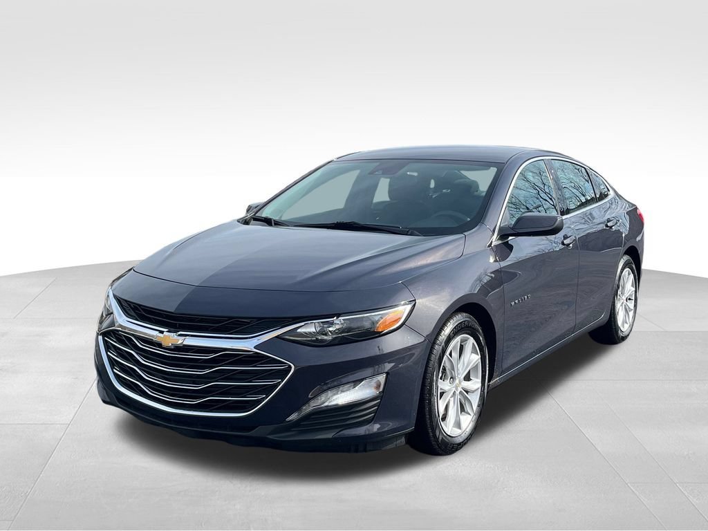Certified Used 2025 Night Shade Metallic Chevrolet 1LT image 6