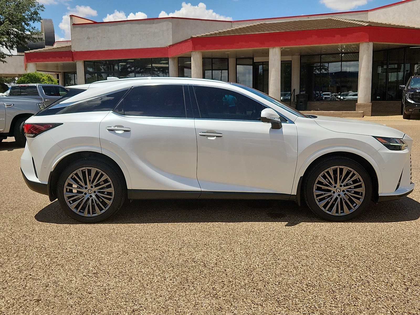 Used 2023 White Lexus 350 Luxury image 5