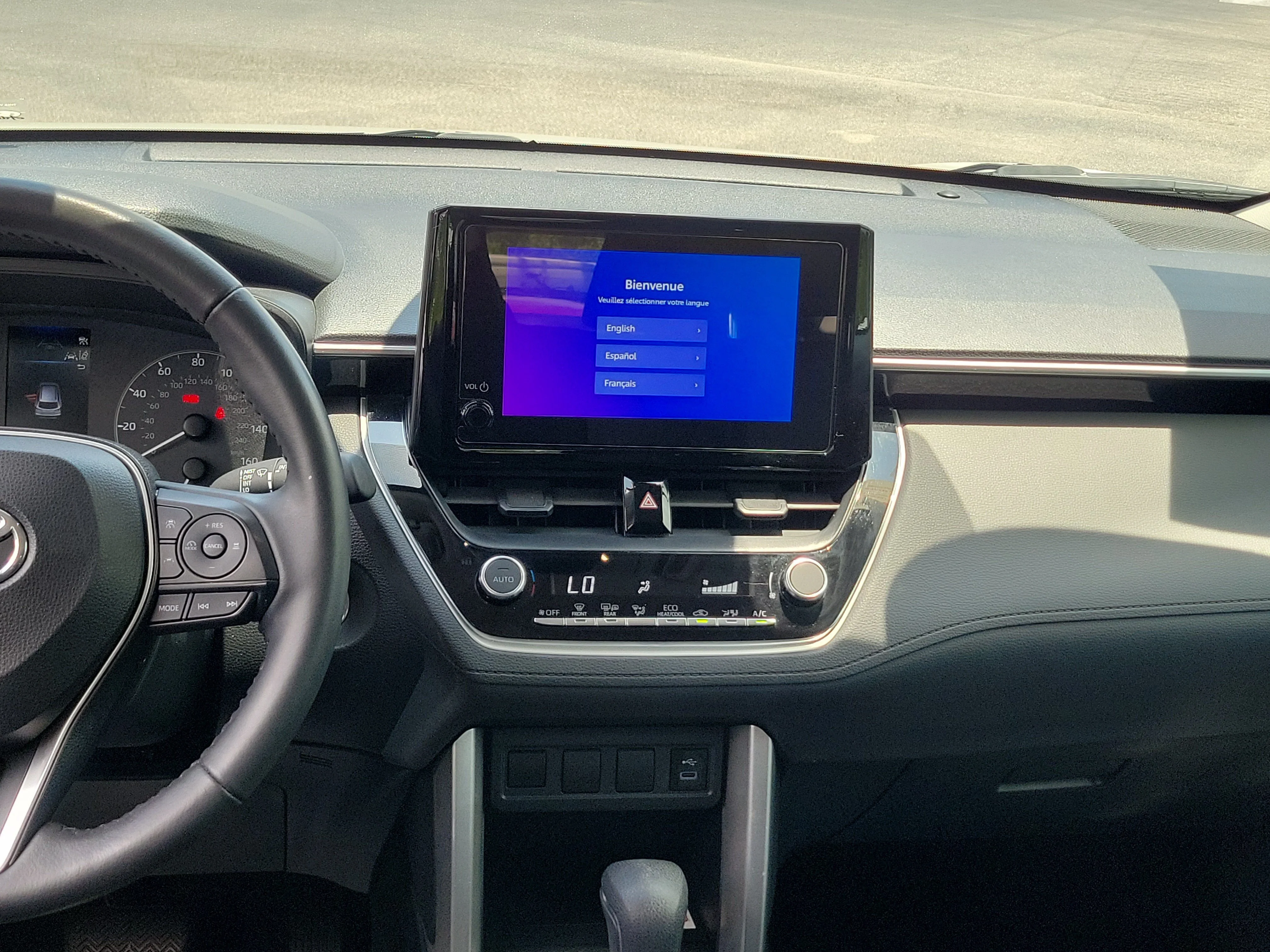 Used 2023 Wind Chill Pearl Toyota LE image 18