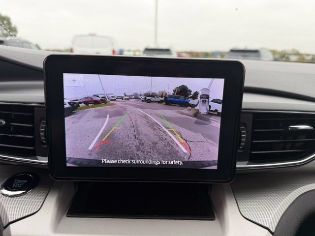 Used 2024 Black Metallic Ford XLT image 20