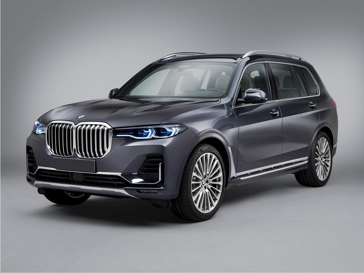Used 2021 White BMW xDrive40i image 1