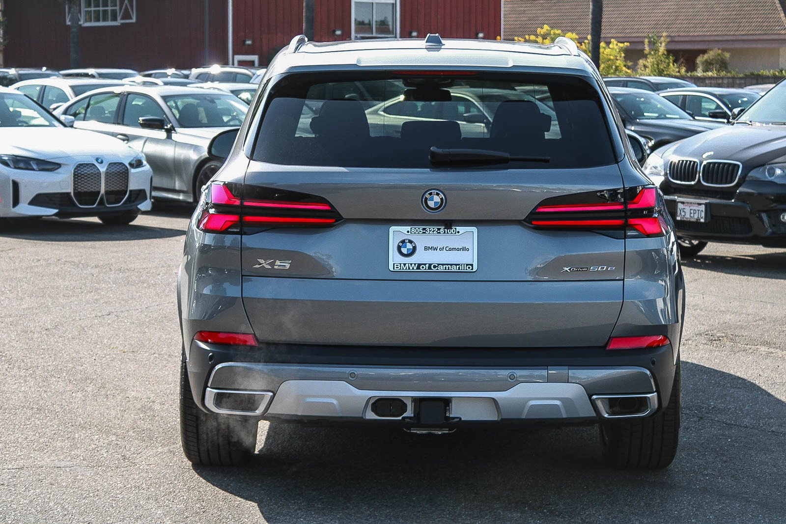 New 2026 Skyscraper Grey Metallic BMW xDrive50e image 5