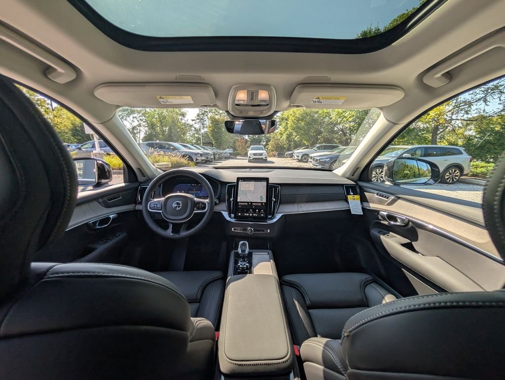2026 Volvo XC90 Ultra - Photo 12