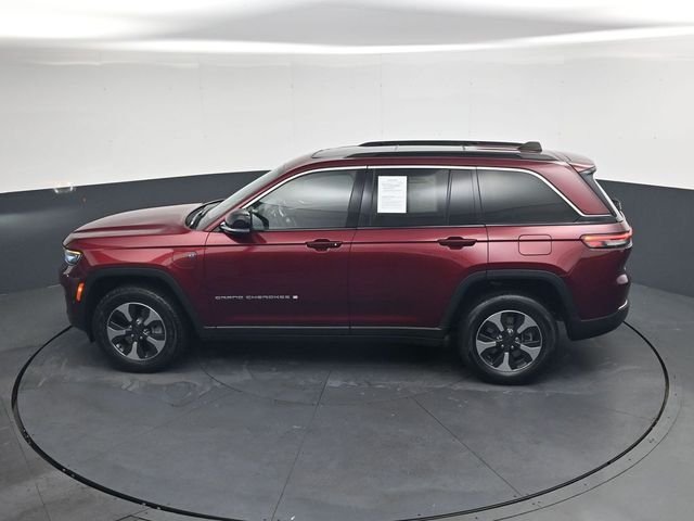 Used 2024 Red Jeep 4xe image 27