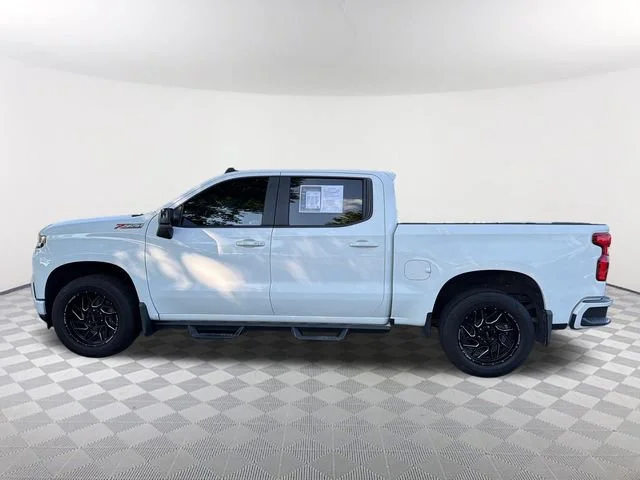 Used 2020 SUMMIT WHITE Chevrolet RST image 8