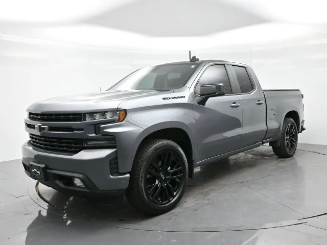Used 2020 SATIN STEEL METALLIC Chevrolet RST image 3