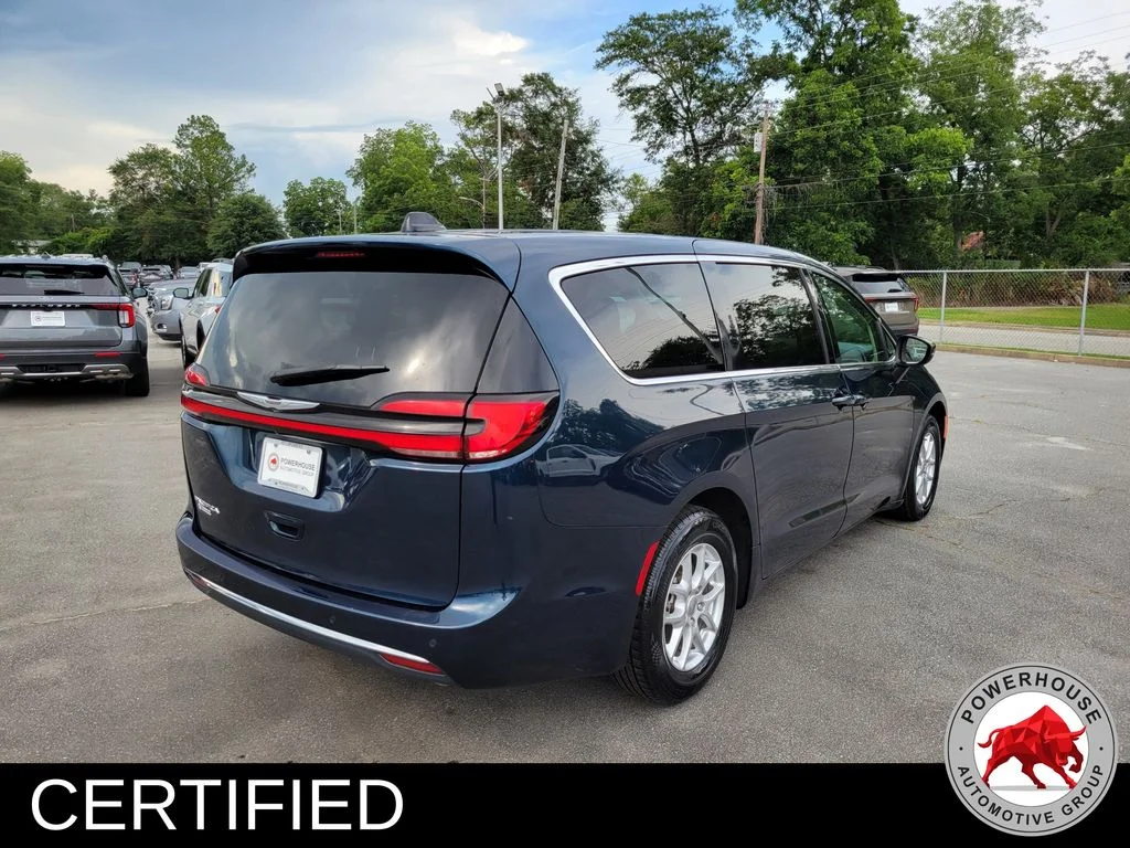Used 2023 Blue Chrysler Touring L image 5