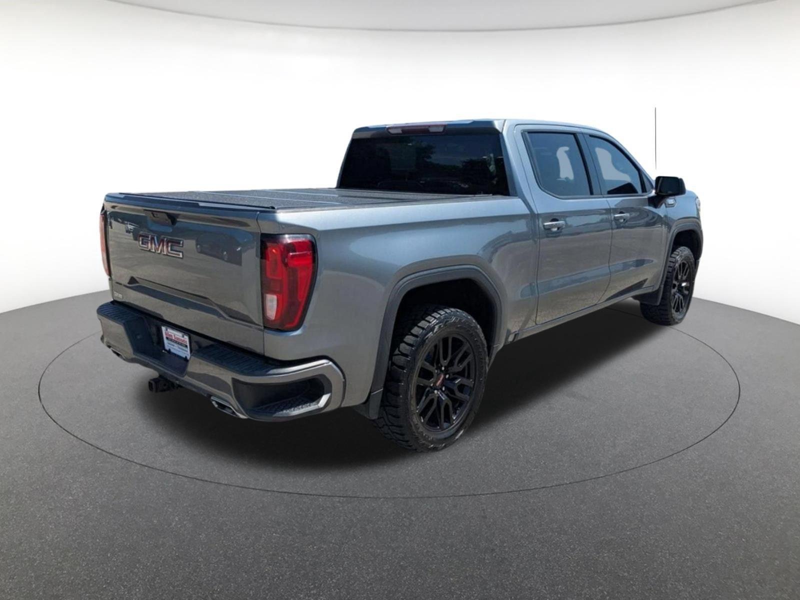 Used 2021 Satin Steel Metallic GMC  image 4