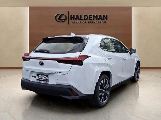 New 2026 Ultra White Lexus Premium image 13