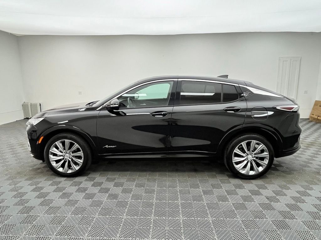 Used 2024 Ebony Twilight Metallic Buick Avenir image 14