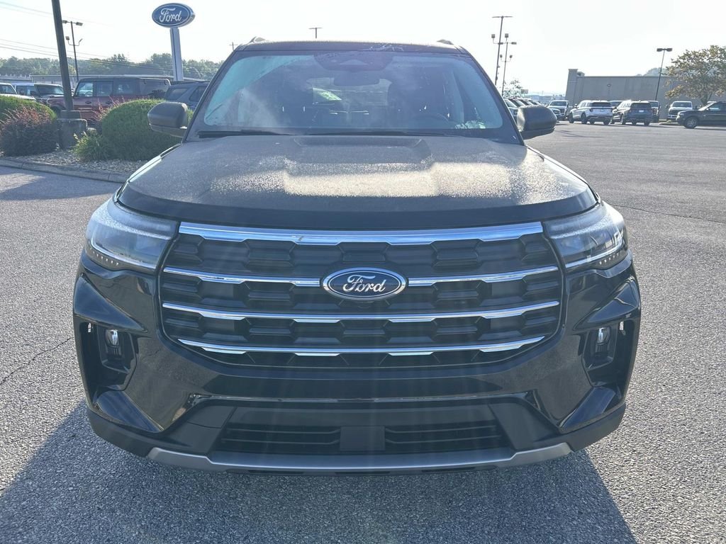 New 2026 Agate Black Metallic Ford Active image 8