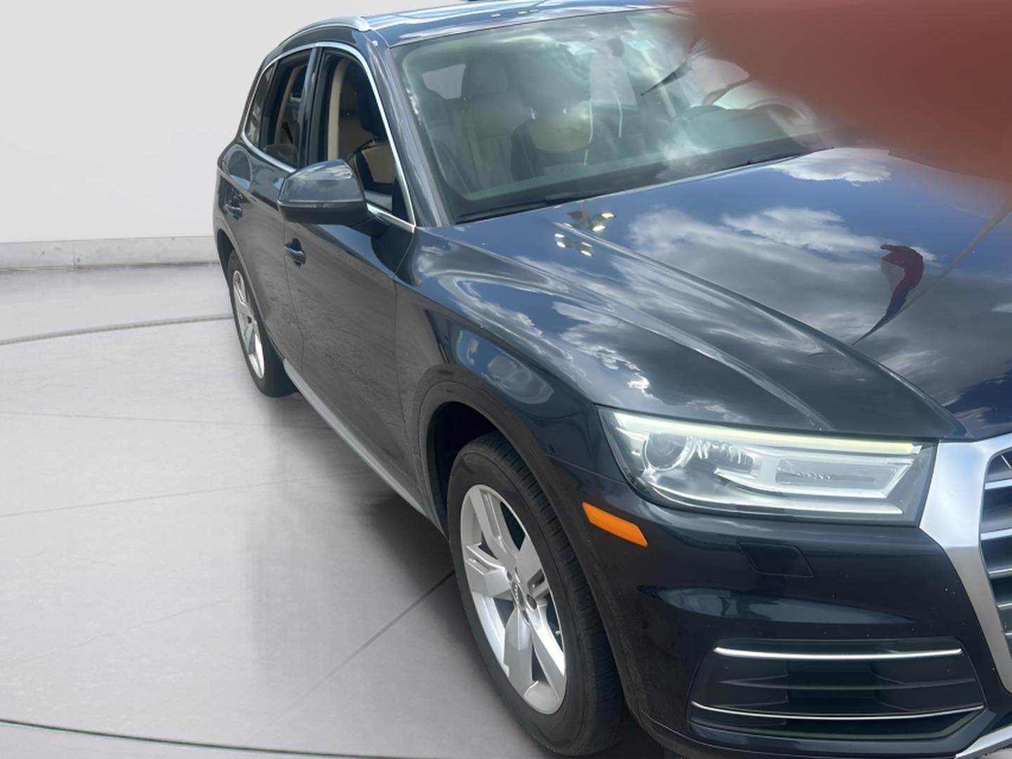 2019 Audi Q5 2.0T quattro S tronic Premium's photo