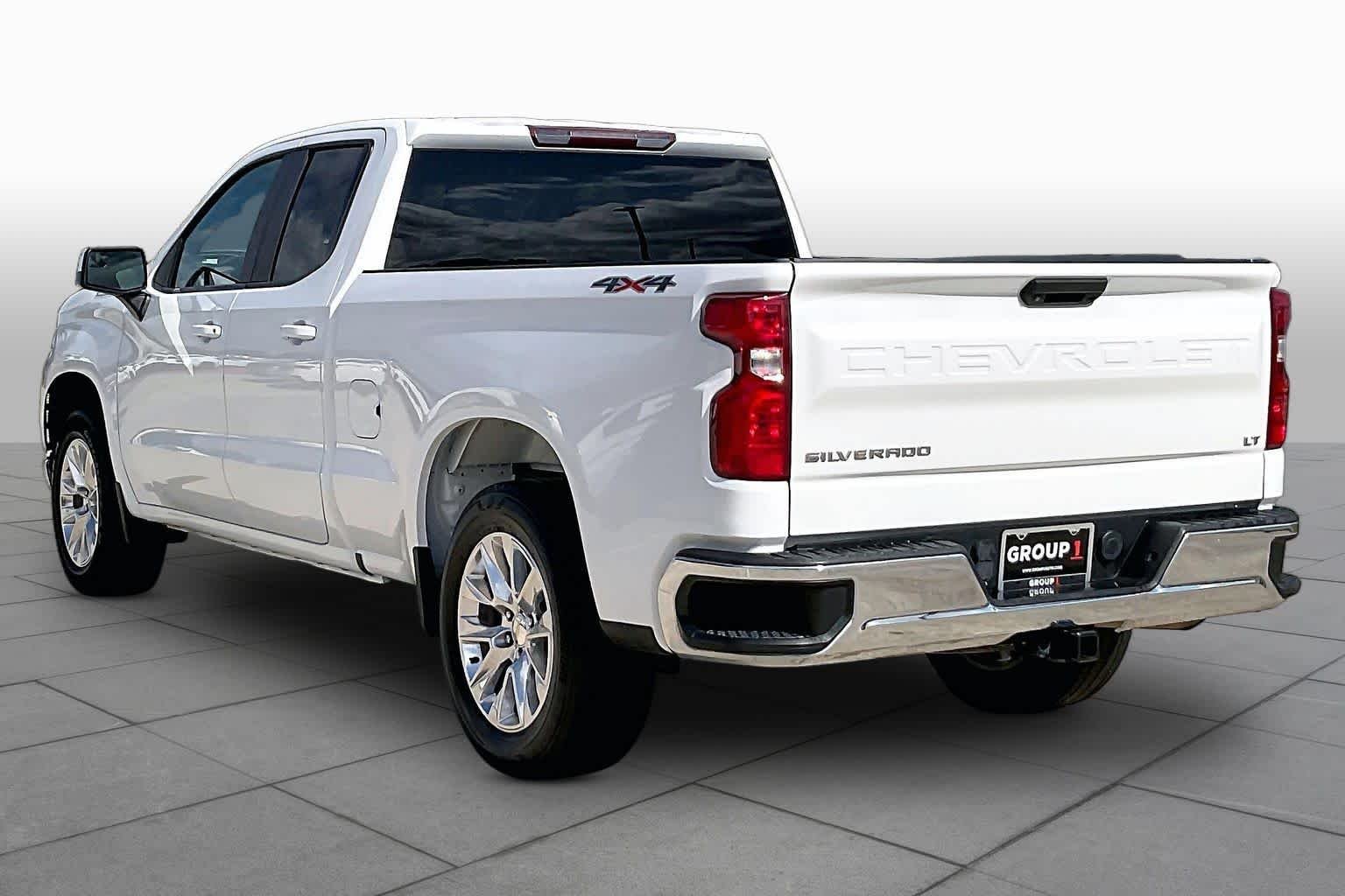 Used 2020 Summit White Chevrolet LT image 12