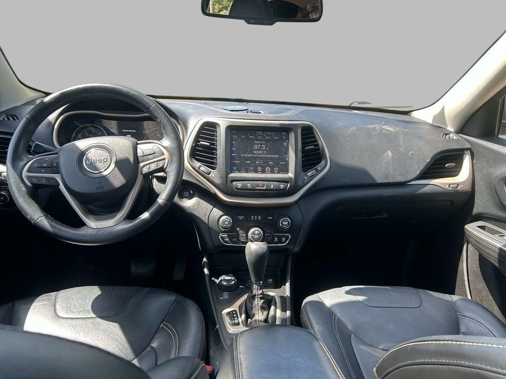 Used 2015 Black Jeep Limited image 19